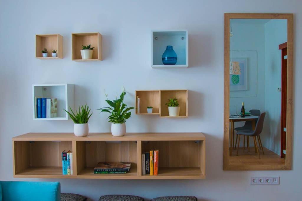 Teubel Apartman 2 เซแกชแฟเฮร์วาร์ ภายนอก รูปภาพ
